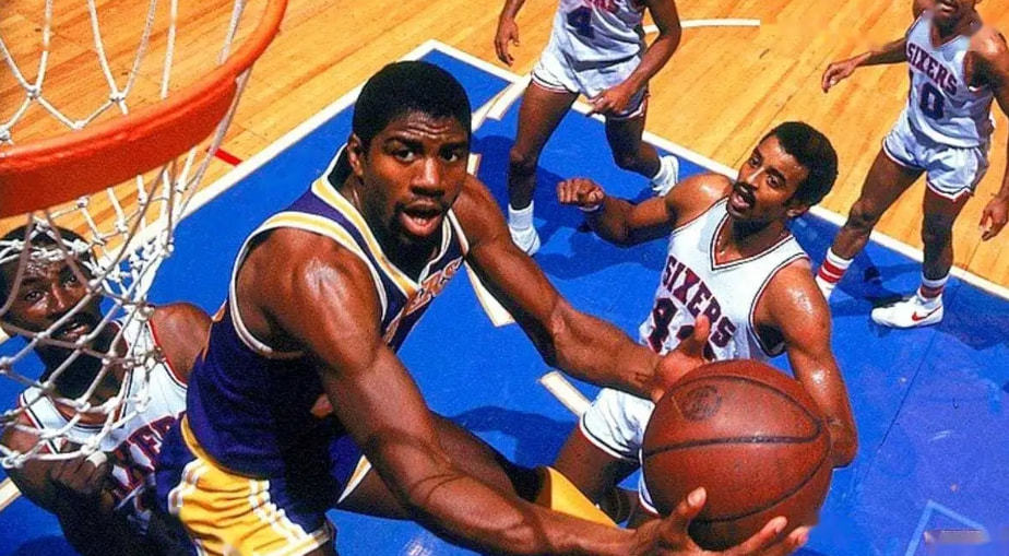 又一位后卫！NBA最佳第六人即将加盟勇士队