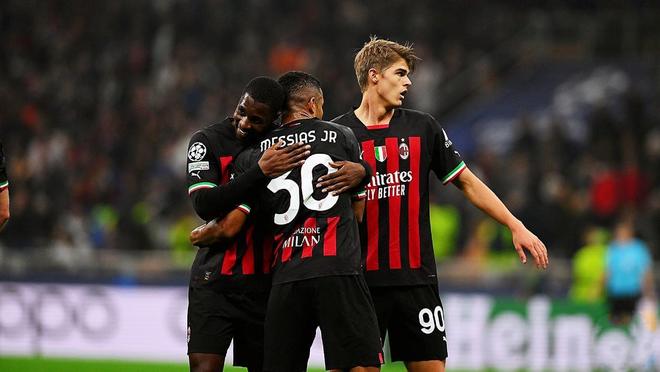 首发在赛后 首发在赛后