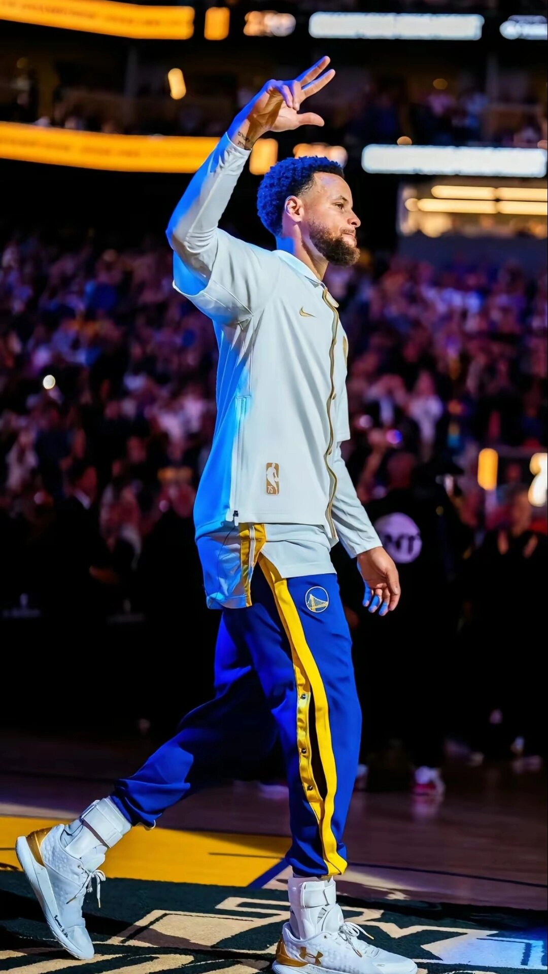 视显著高于 视显著高于